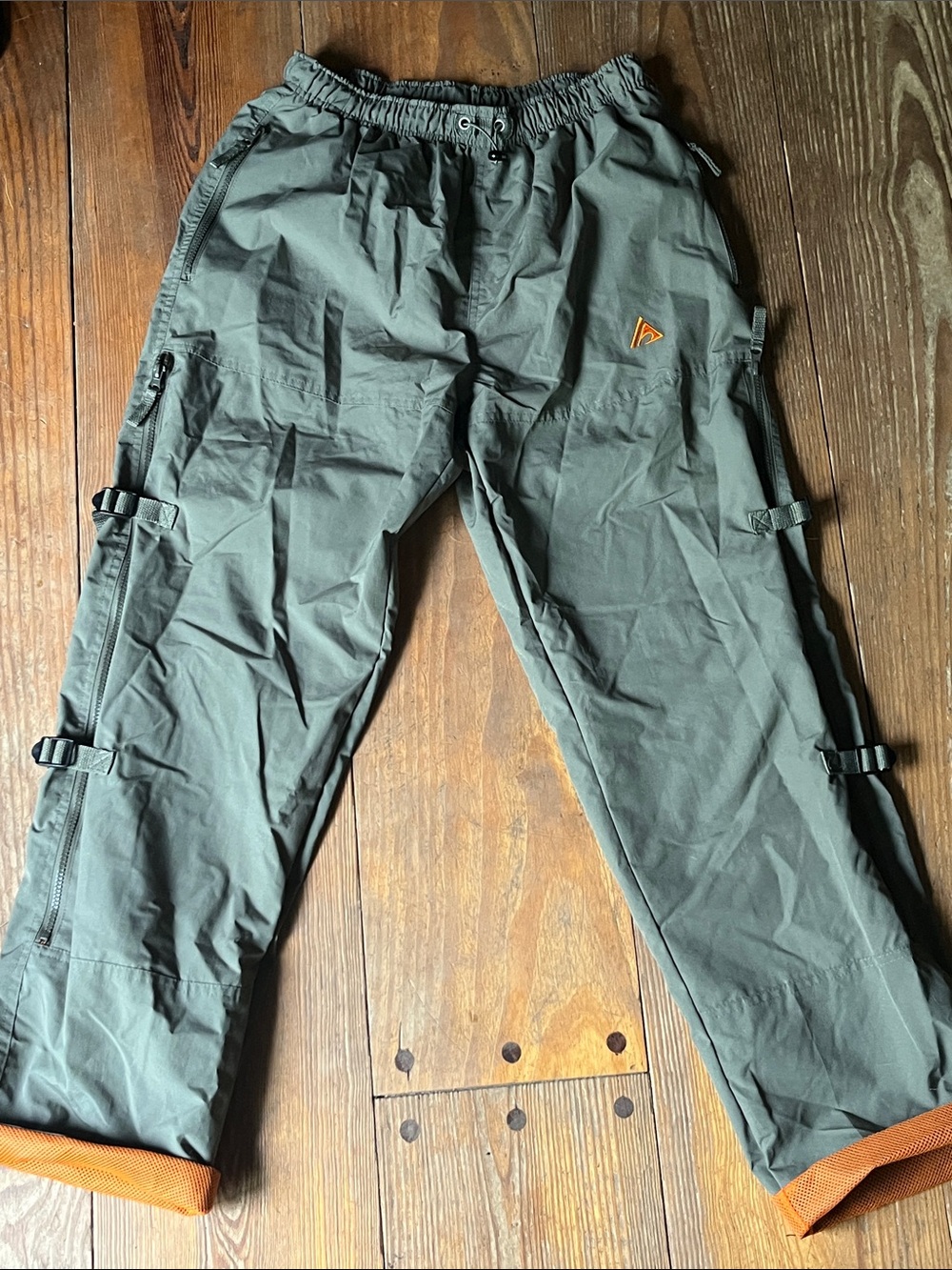 VTG 90s Athletic Works Olive Green Cargo Pants with Orange Logo Accent